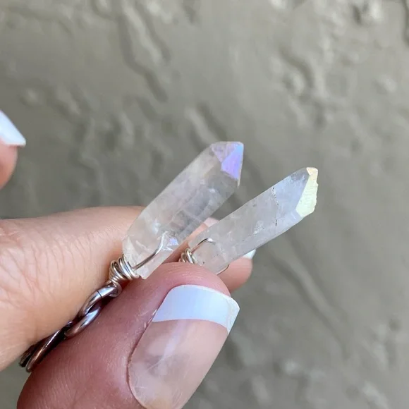 Quartz dangly earrings. Handmade twisted celtic hoop & angel aura crystal quartz - Picture 8 of 15